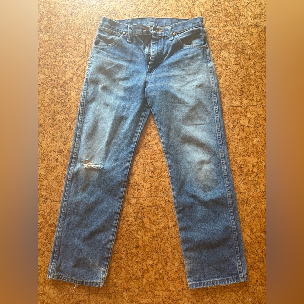 Wrangler Men's Classic Blue Straight Jeans